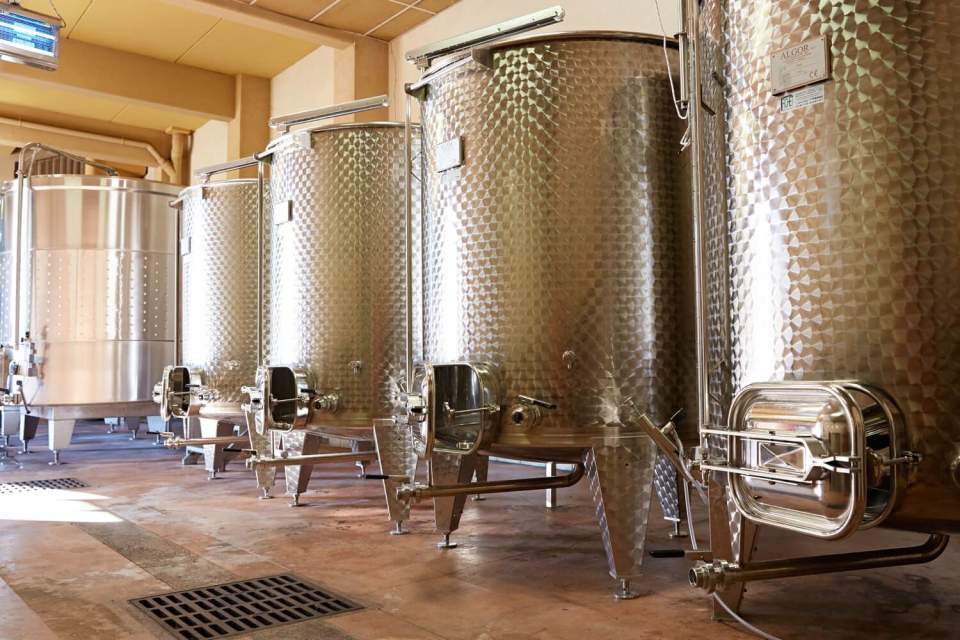 Cuves<span><span><span><span><span> Domaine &amp; Vigneron, Mercurey Bourgogne</span></span></span></span></span>